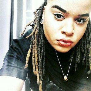 Meet your Posher, Lee